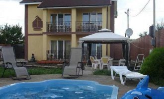 Домик у моря