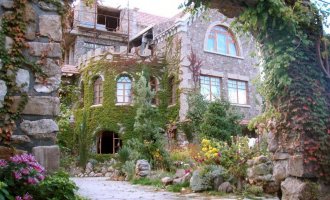 Крымское подворье