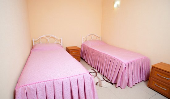 Эллинг отель в Приморске