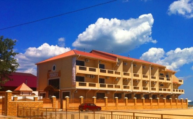 Курортный отель в Грибовке Курортный отель в Грибовке