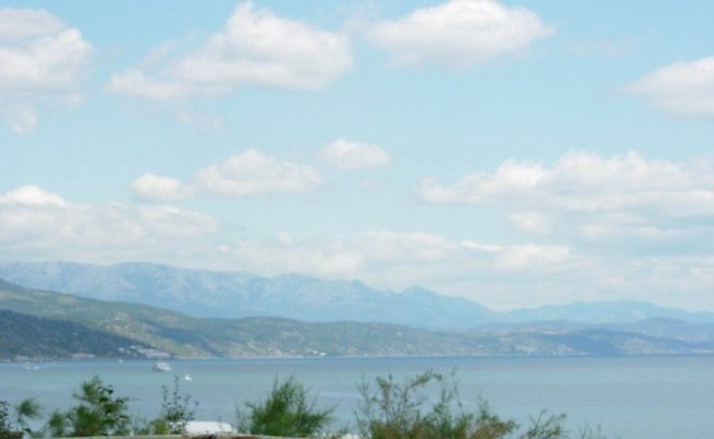 Кристалл, вид на море