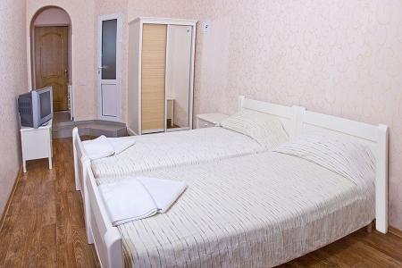 "Пеликан" в Алуште