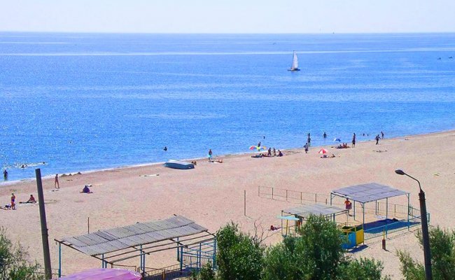 Отельный комплекс "Eau Claire", пляж Отельный комплекс "Eau Claire", пляж