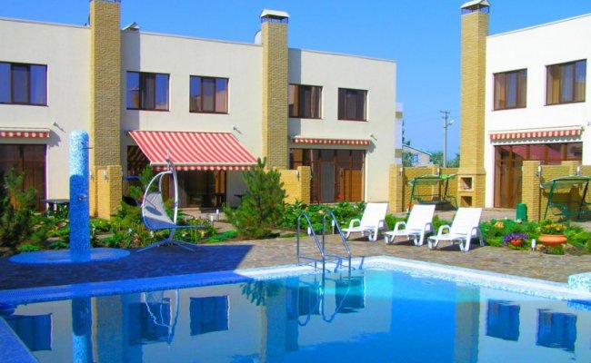 Отельный комплекс "Eau Claire", коттеджи Отельный комплекс "Eau Claire", коттеджи