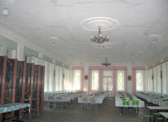 столовая в детском лагере, Бердянск