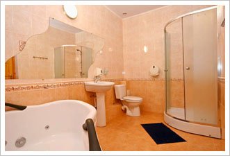 Бадаклава, Дионис Бадаклава, Дионис