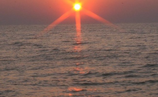 Черное море, поселок Курортный