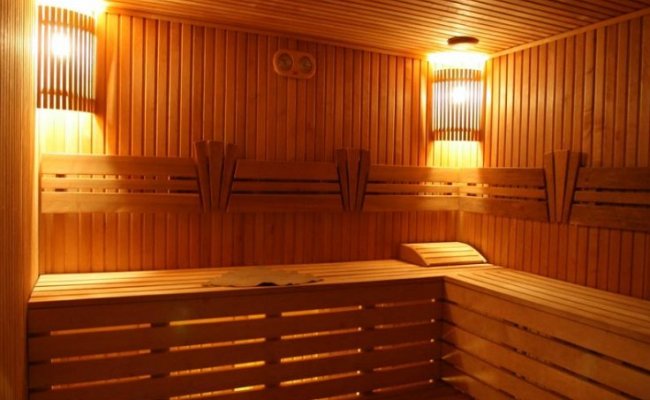 Бальзаминат, сауна, Курортное