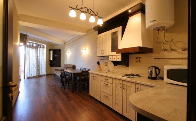 Отдфх на Черном море в Крыму Гурзуф