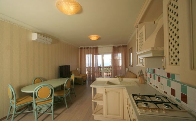 Крым отдых на море Гурзуф