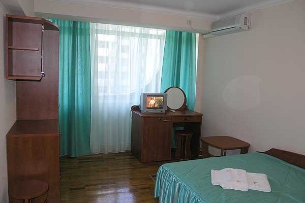 Отдых на море в Кореизе санаторий Ай-Петри