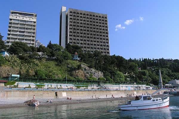 Отдых в Кореизе санаторий Ай-Петри