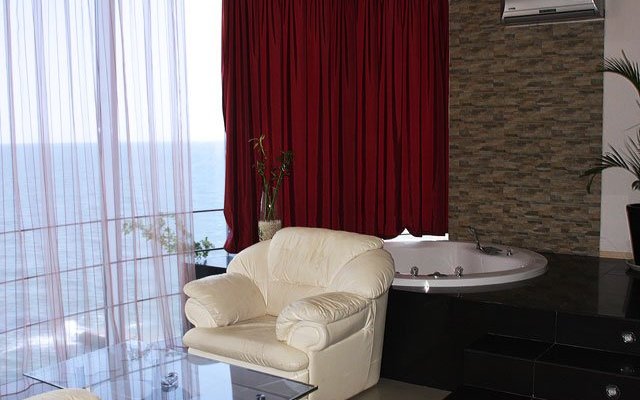 Романтика, отель у моря