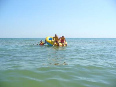 Семейный отдых на Арабатке