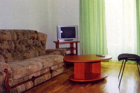 Отдых под Алуштой, Семидворье