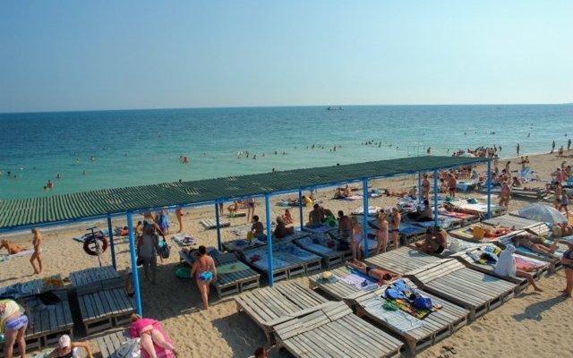 Пляж на побережье Черного моря, Евпатория