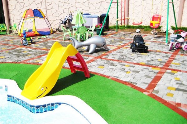 Детская площадка, отель "Клеопатра"