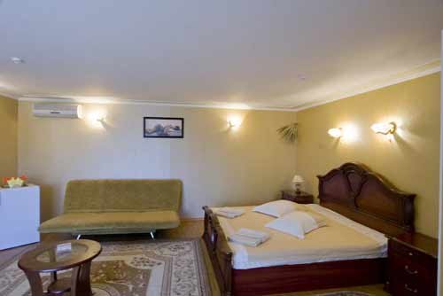 Романтика на море, Романтика в Кирилловке