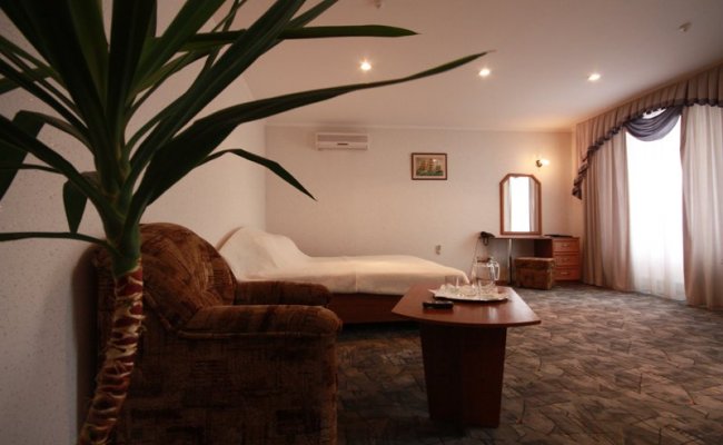 Балаклава, Яхта-клуб "Мрия"