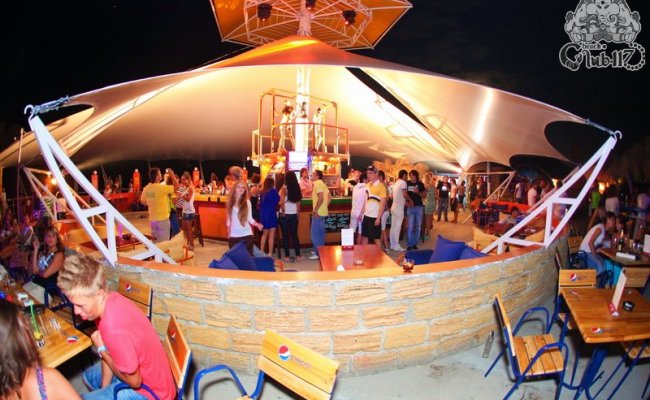 Beach club 117, дискотека в Крыму