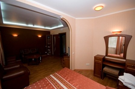 Гостиницы Иличевска, Ильичевск