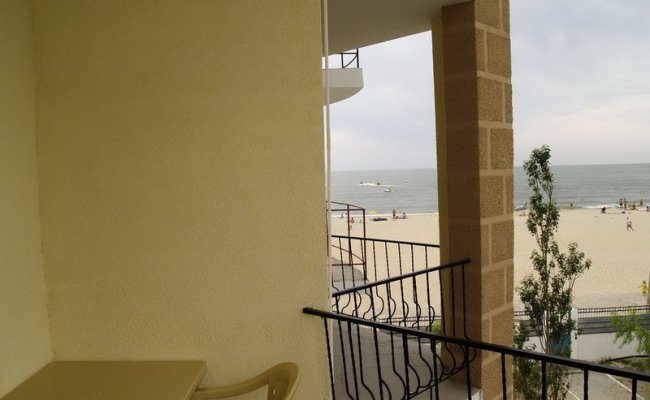 Черное море, Затока