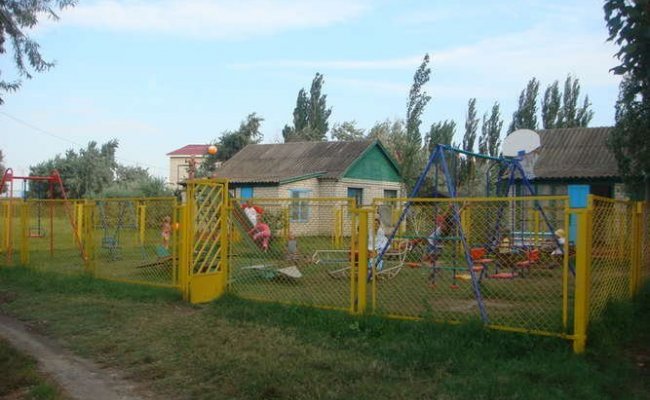 Детская площадка, База отдыха "Мрия"
