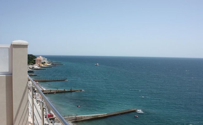 Вид на Черное море