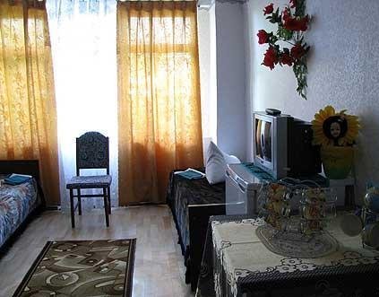 Семейный отдых у моря, Железный Порт