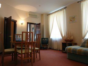 Отдых и работа в Феодосии