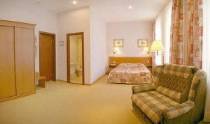 Ялта, комфортный отель "Бристоль"