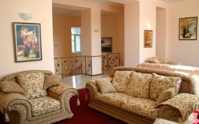 Вилла "Слава", Алушта