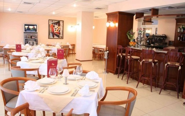 Ресторан "Слава", романтический ужин, Алушта