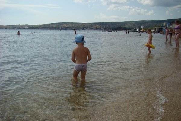 отдых на пляже Феодосии, отдых у моря