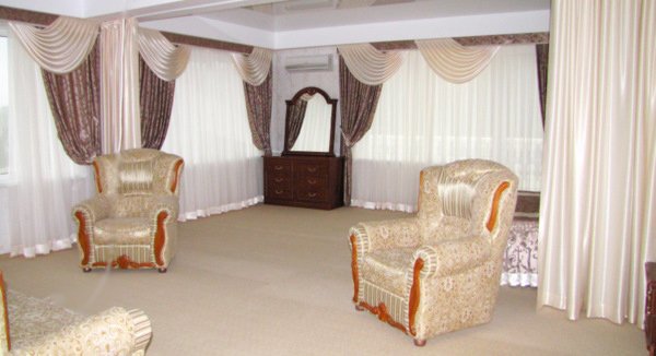 Отдых на курорте, Малореченское