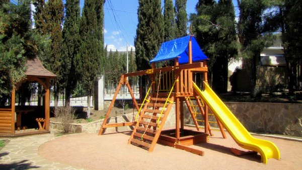 Детская площадка, отдых с детьми