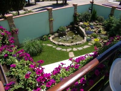 Территория напсионата "Анна-Мария"