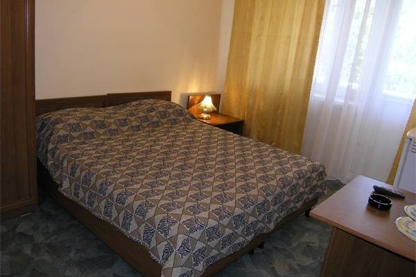 ТОК "Корона", отдых в Евпатории