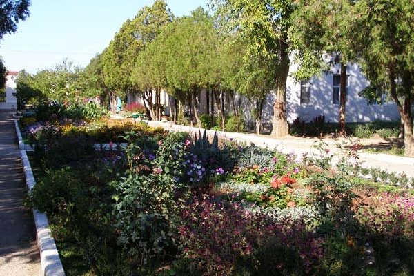 Детский санаторий "Искра", Евпатория