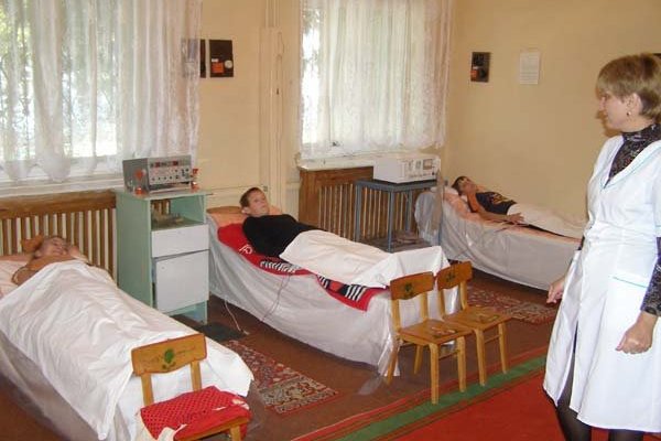 Детский санаторий "Искра", Евпатория