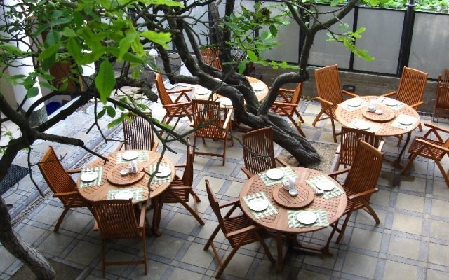 Кафе, Затока