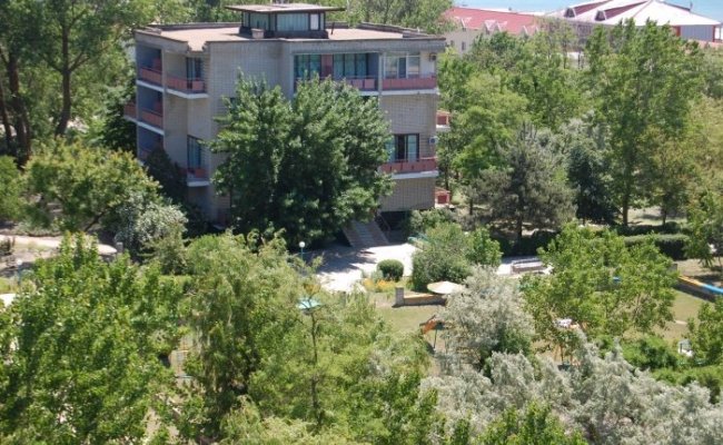Пансионат "Прибой", Железный Порт
