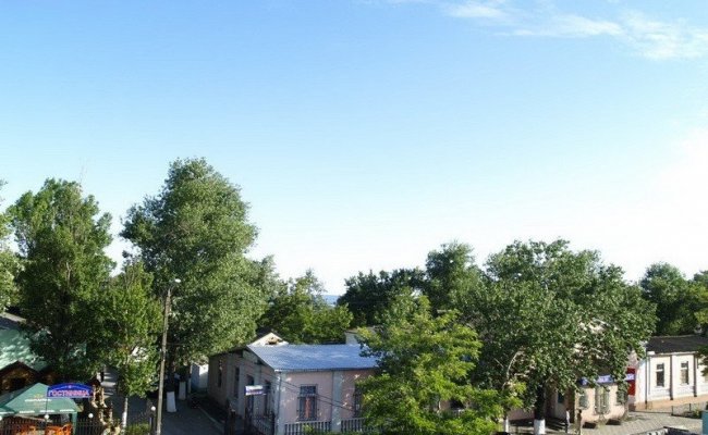 Отель "Шоколад", Затока