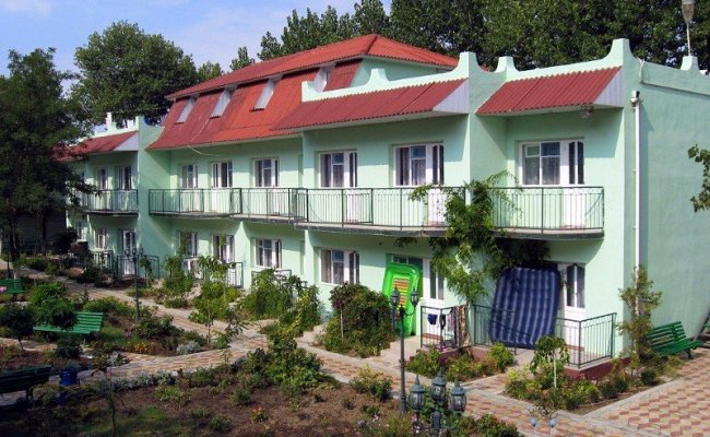 БО "Эллада", Затока