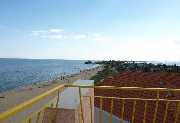 База отдыха у моря, Затока