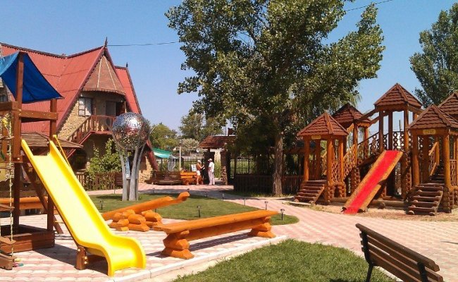 База отдыха "Блик", Затока