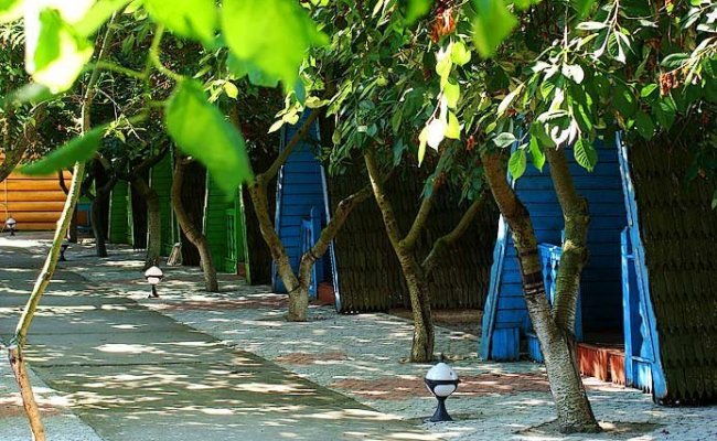 База отдыха "Нива", село Приморское