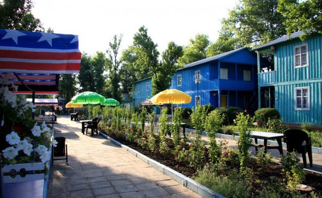 Семейный отдых на Череом море