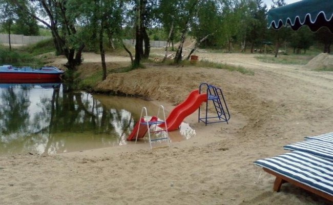 Семейный отдых на озере